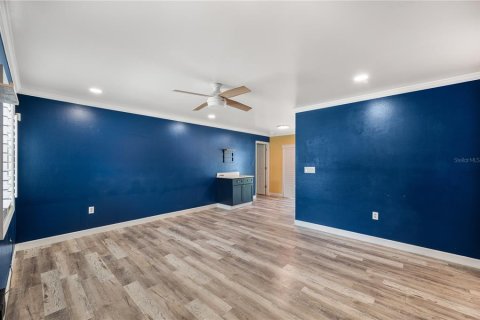 House in Lakeland, Florida 3 bedrooms, 97.08 sq.m. № 2393406 - photo 3