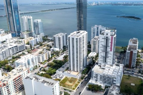 Commercial property in Miami, Florida № 1868135 - photo 7
