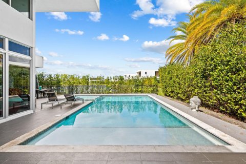 House in Weston, Florida 5 bedrooms, 430.88 sq.m. № 2246589 - photo 29