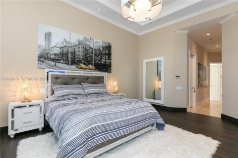 Casa en alquiler en Hollywood, Florida, 4 dormitorios, 435.25 m2 № 2085036 - foto 22