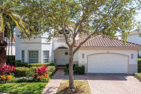 Casa en Hollywood, Florida 4 dormitorios, 435.25 m2 № 2085036