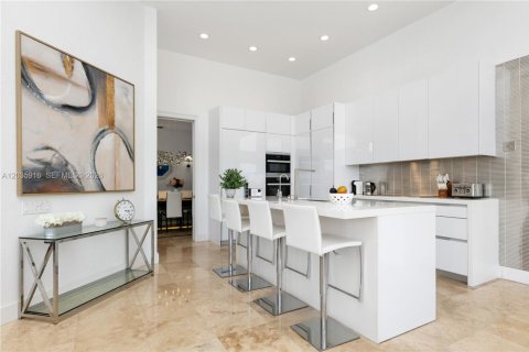 Casa en alquiler en Hollywood, Florida, 4 dormitorios, 435.25 m2 № 2085036 - foto 15