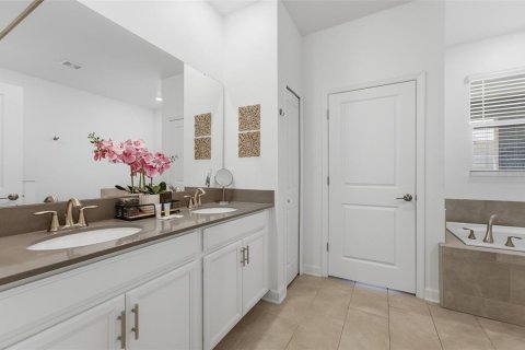 Villa ou maison à vendre à Davenport, Floride: 9 chambres, 404.68 m2 № 2395607 - photo 27