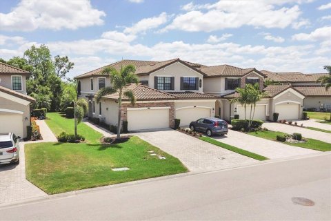 Condominio en alquiler en Bradenton, Florida, 3 dormitorios, 165.92 m2 № 1906435 - foto 4