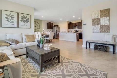 Villa ou maison à louer à Davenport, Floride: 4 chambres, 173.45 m2 № 2399351 - photo 8