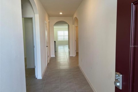 Villa ou maison à louer à Davenport, Floride: 4 chambres, 173.45 m2 № 2399351 - photo 3