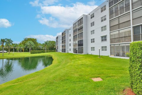 Condominio en alquiler en Dania Beach, Florida, 2 dormitorios, 110.55 m2 № 1941192 - foto 13