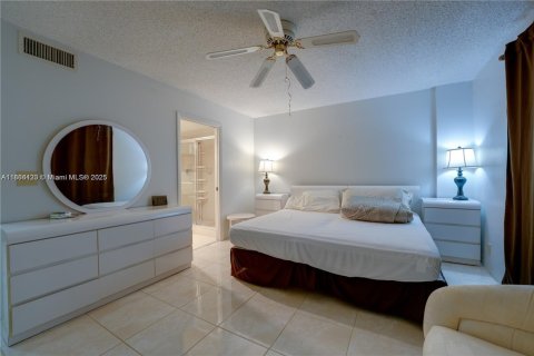 Condominio en alquiler en Dania Beach, Florida, 2 dormitorios, 110.55 m2 № 1941192 - foto 22