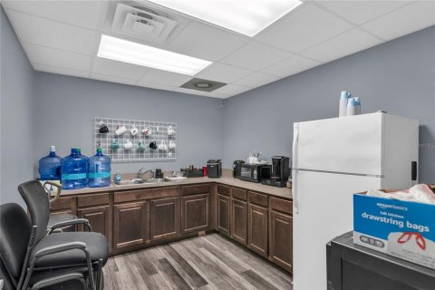 Commercial property in Sanford, Florida 312.15 sq.m. № 2108924 - photo 10