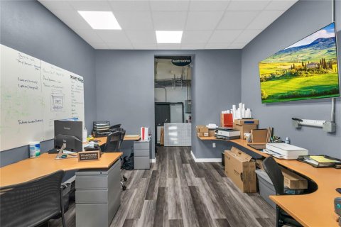 Commercial property in Sanford, Florida 312.15 sq.m. № 2108924 - photo 9