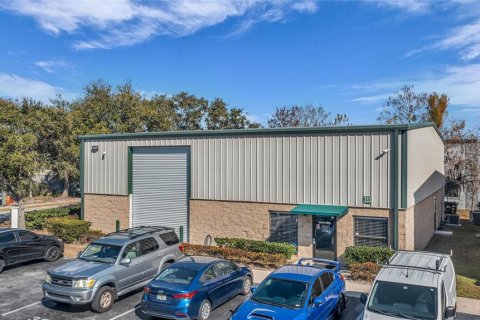 Commercial property in Sanford, Florida 312.15 sq.m. № 2108924 - photo 2