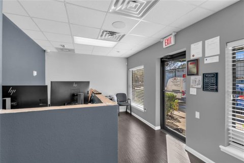 Commercial property in Sanford, Florida 312.15 sq.m. № 2108924 - photo 6