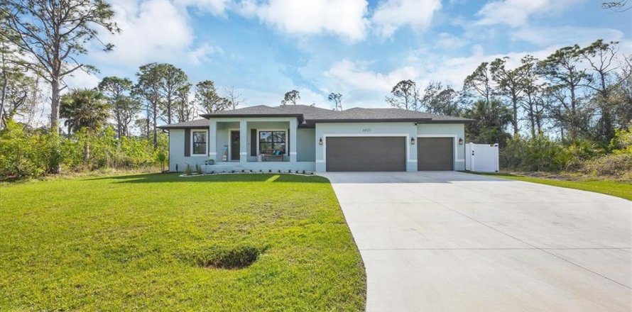 Casa en Port Charlotte, Florida 4 dormitorios, 189.24 m2 № 1529740