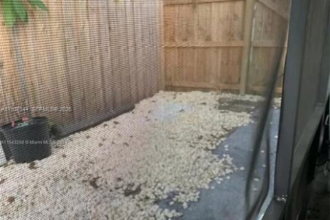 House in Homestead, Florida 3 bedrooms, 98.76 sq.m. № 1997921 - photo 12