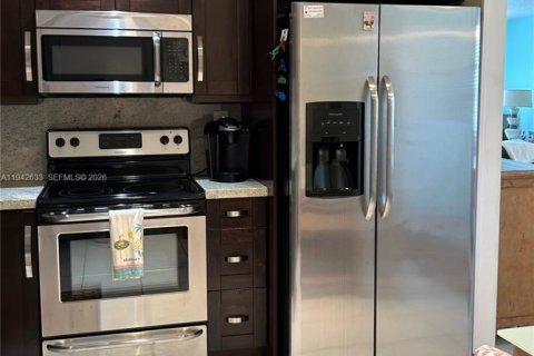 Condo à Hollywood, Floride, 2 chambres  № 2000089