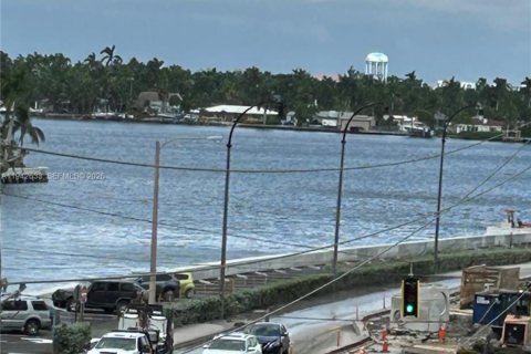 Copropriété à vendre à Hollywood, Floride: 2 chambres, 128.76 m2 № 2000089 - photo 17