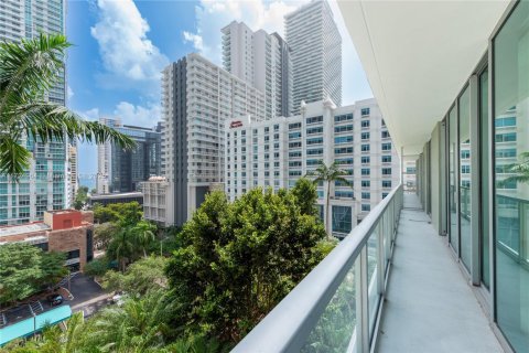 Купить кондоминиум в Майами, Флорида 2 спальни, 102.94м2, № 2054918 - фото 8