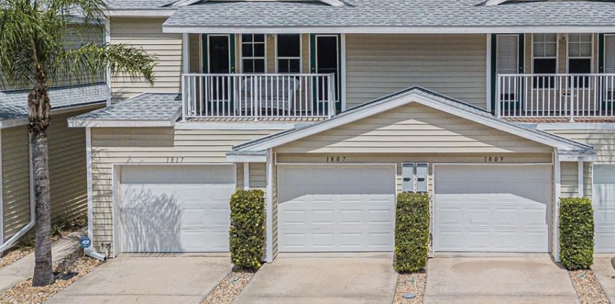 Condo in Lutz, Florida, 3 bedrooms  № 1553250