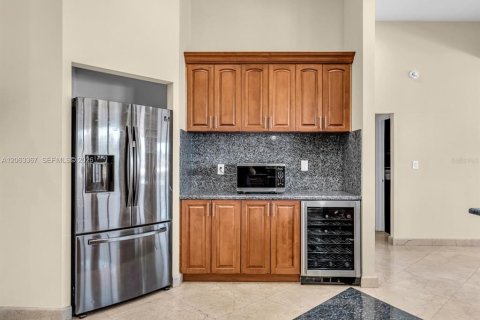 Villa ou maison à vendre à Weston, Floride: 7 chambres, 389.35 m2 № 2277875 - photo 20