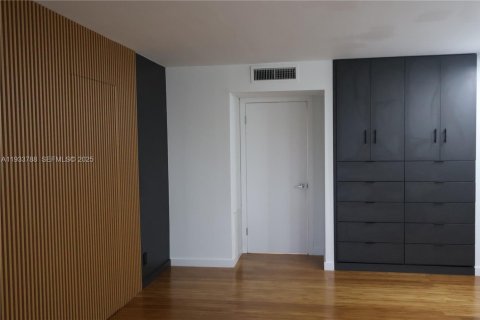 Condo in Aventura, Florida, 3 bedrooms  № 1992107 - photo 28