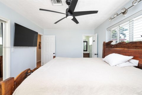 House in Boca Raton, Florida 3 bedrooms, 212.37 sq.m. № 1797017 - photo 18