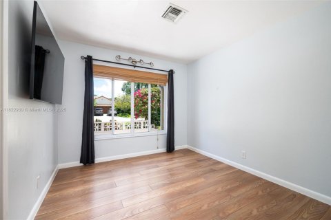 House in Boca Raton, Florida 3 bedrooms, 212.37 sq.m. № 1797017 - photo 22