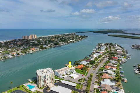 Copropriété à louer à Clearwater, Floride: 2 chambres, 107.3 m2 № 1680105 - photo 20