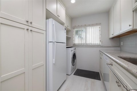 Copropriété à louer à Clearwater, Floride: 2 chambres, 107.3 m2 № 1680105 - photo 6
