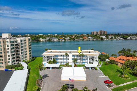 Copropriété à louer à Clearwater, Floride: 2 chambres, 107.3 m2 № 1680105 - photo 18