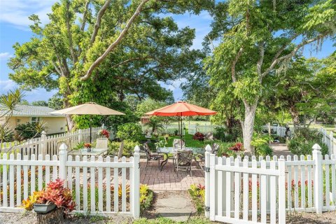 Villa ou maison à vendre à Fish Hawk, Floride: 2 chambres, 134.06 m2 № 1824516 - photo 5