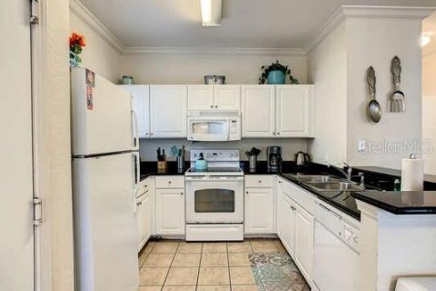 Townhouse in Kissimmee, Florida 4 bedrooms, 157.38 sq.m. № 1773202 - photo 11