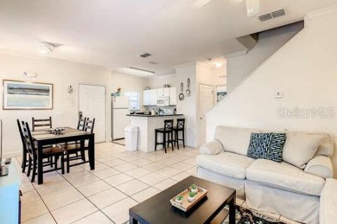 Townhouse in Kissimmee, Florida 4 bedrooms, 157.38 sq.m. № 1773202 - photo 8