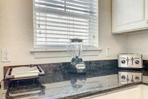 Townhouse in Kissimmee, Florida 4 bedrooms, 157.38 sq.m. № 1773202 - photo 18