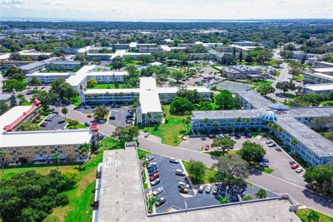 Condominio en venta en Clearwater, Florida, 2 dormitorios, 130.06 m2 № 803653 - foto 30
