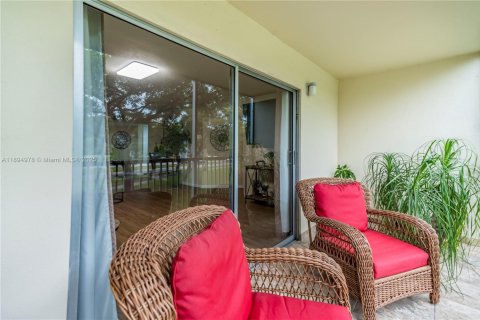 Condominio en venta en Pembroke Pines, Florida, 2 dormitorios, 140 m2 № 1947474 - foto 17