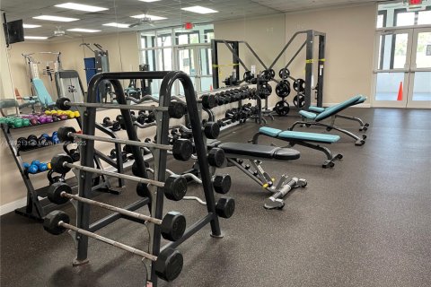 Condo in Deerfield Beach, Florida, 1 bedroom  № 2014506 - photo 22