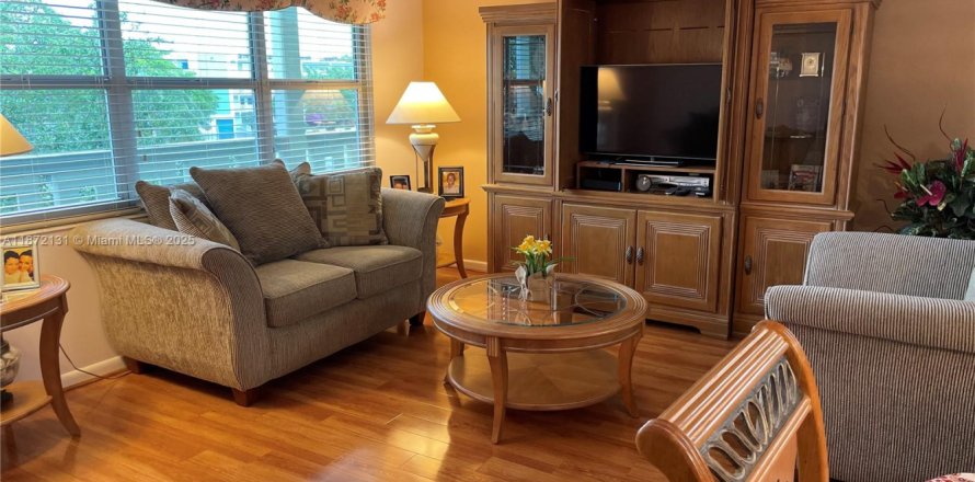 Condo in Deerfield Beach, Florida, 1 bedroom  № 2014506