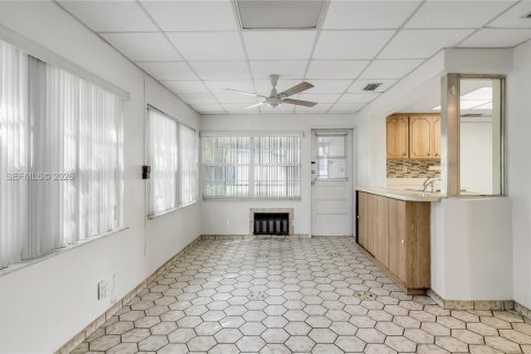 Купить виллу или дом в Тамарак, Флорида 2 спальни, 103.86м2, № 2048042 - фото 9