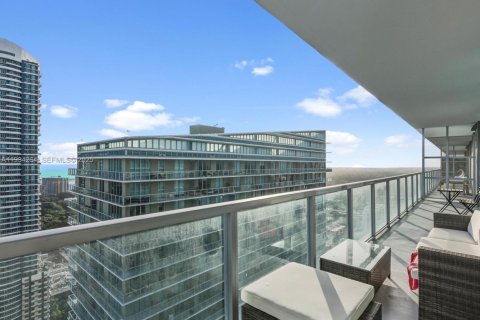 Condominio en alquiler en Miami, Florida, 2 dormitorios, 112.78 m2 № 1993641 - foto 23