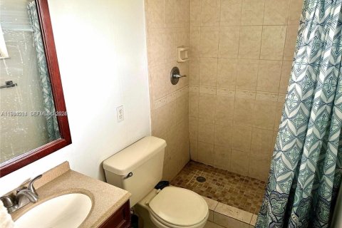 Copropriété à vendre à Miami, Floride: 3 chambres, 96.62 m2 № 2044883 - photo 6