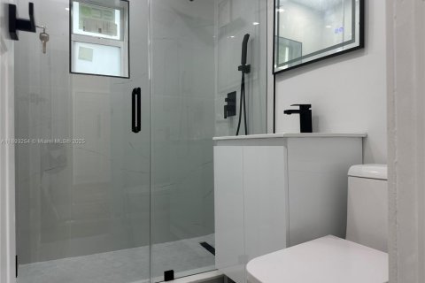 Купить виллу или дом в Опа-Локка, Флорида 3 спальни, 94.02м2, № 1945237 - фото 11