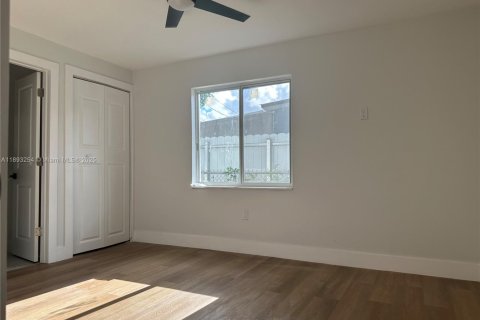 Купить виллу или дом в Опа-Локка, Флорида 3 спальни, 94.02м2, № 1945237 - фото 12