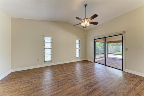 Villa ou maison à vendre à Bradenton, Floride: 3 chambres, 187.29 m2 № 2354607 - photo 29