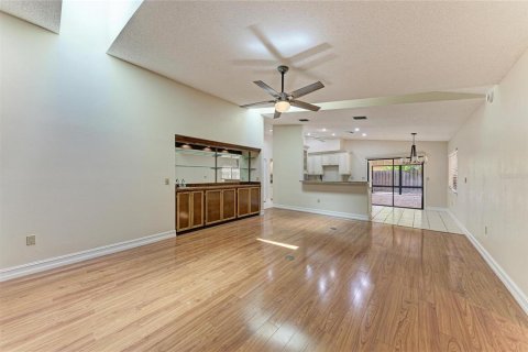 Villa ou maison à vendre à Bradenton, Floride: 3 chambres, 187.29 m2 № 2354607 - photo 14