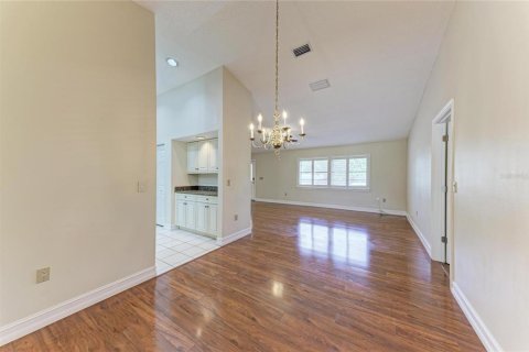 Villa ou maison à vendre à Bradenton, Floride: 3 chambres, 187.29 m2 № 2354607 - photo 28