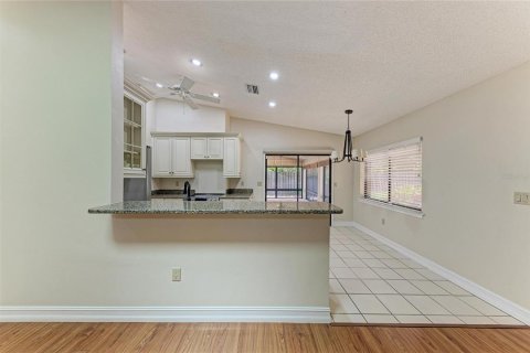 Villa ou maison à vendre à Bradenton, Floride: 3 chambres, 187.29 m2 № 2354607 - photo 17