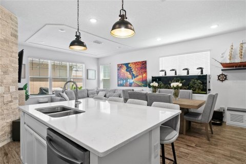 Adosado en venta en Winter Garden, Florida, 4 dormitorios, 178.37 m2 № 1906690 - foto 5
