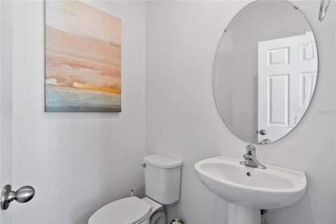 Adosado en venta en Winter Garden, Florida, 4 dormitorios, 178.37 m2 № 1906690 - foto 9