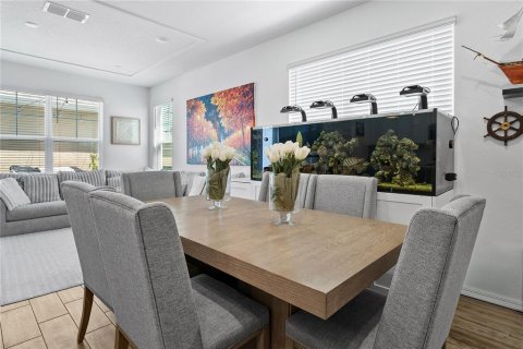 Adosado en venta en Winter Garden, Florida, 4 dormitorios, 178.37 m2 № 1906690 - foto 6