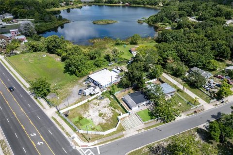Commercial property in Orlando, Florida 232.72 sq.m. № 2277253 - photo 2